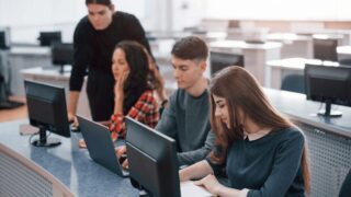 Discover top coding bootcamps in central London. Compare programs, duration, costs, and outcomes to start your tech career quickly.