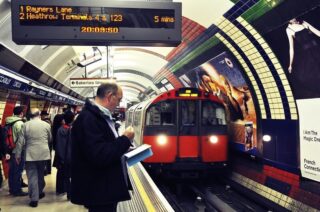 London Underground, Overground, Elizabeth line and DLR face major closures and strikes in September 2025. Full daily calendar, routes affected, travel advice.