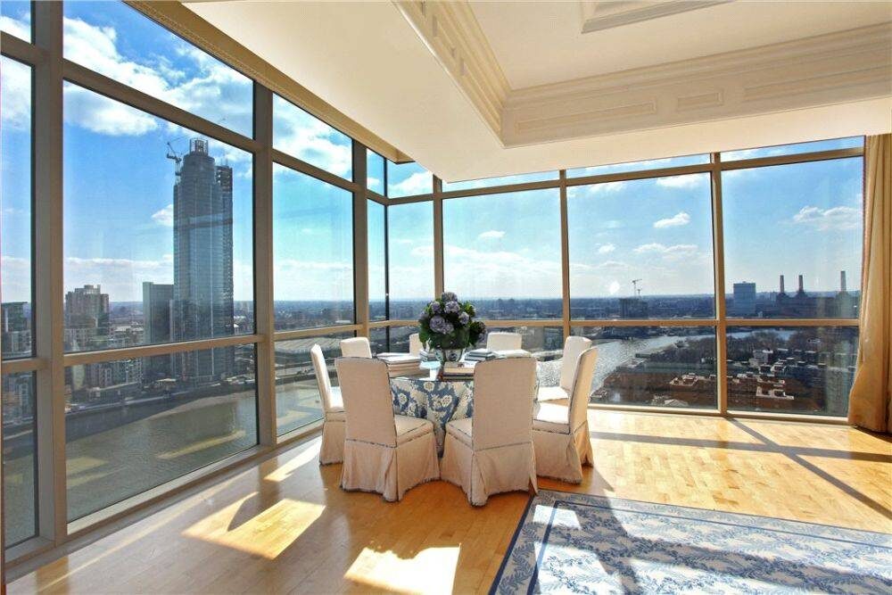 Cost of living in Pimlico: housing prices, rent, utilities, transport, dining and schools. Discover if moving to this London area is truly worth it.