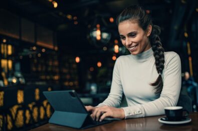 Your guide to starting an officeless business in the UK in 2025. Learn about legal steps, top tools, and smart strategies for success.