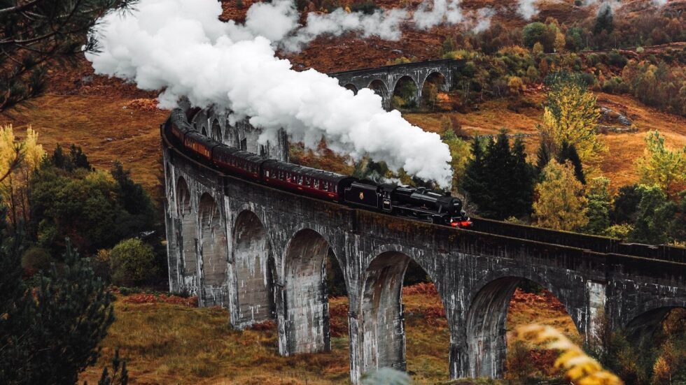 Discover the story behind the Glenfinnan Viaduct's rise to fame as a Harry Potter hotspot and the challenges the small Scottish village faces from mass tourism. A look at the magic and the reality.