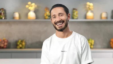 Discover C&eacute;dric Grolet in London: fruit-shaped desserts, luxury patisserie at The Berkeley, and the French pastry chef&rsquo;s inspiring culinary journey.