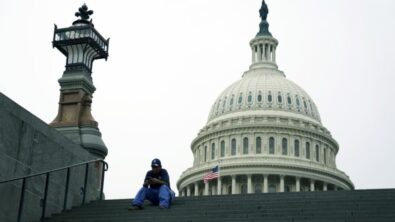The US government shutdown persists after the Senate&rsquo;s fifth failed vote on Oct 6. Democrats and Republicans clash over Obamacare funding, fueling 2026 midterm elections tension.