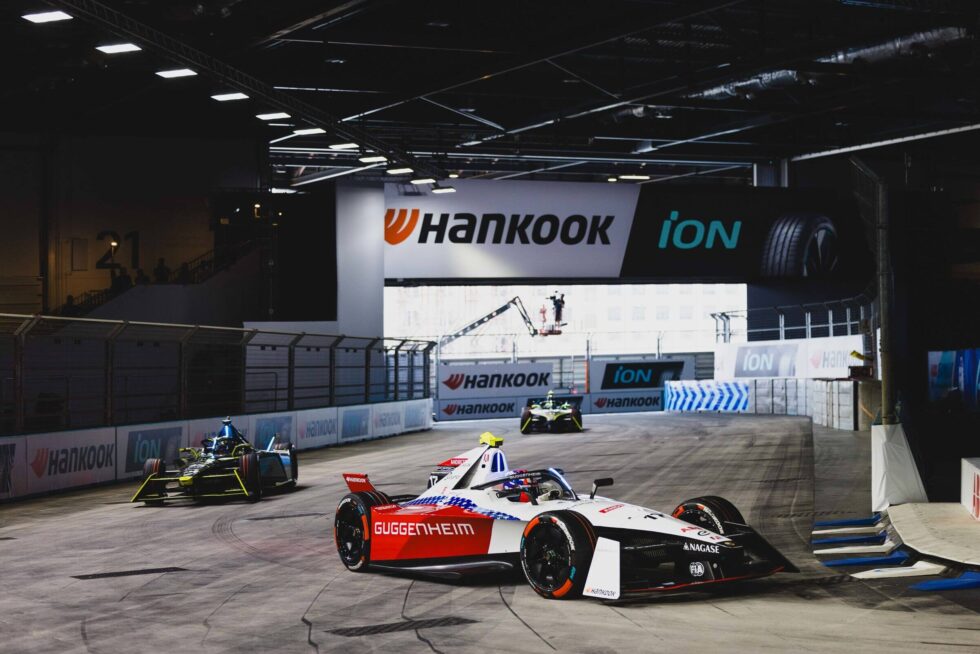 Formula E London E-Prix 2026 returns to ExCeL with new teams, Gen3 EVO cars, sustainability initiatives, fan tips, and top hospitality in London.