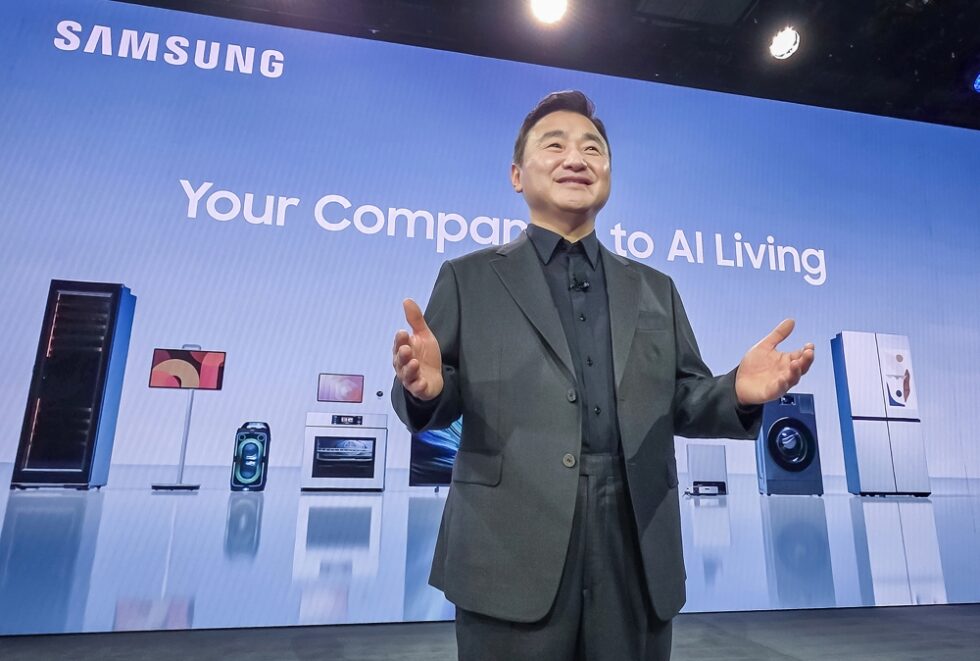 Samsung Galaxy Galaxy S26 Ultra sits at the centre of Samsung’s January CES 2026 push as the company unveils its AI-driven future for phones, TVs and smart homes.