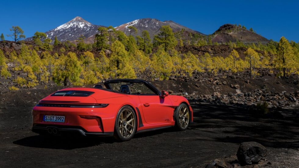 Porsche reveals the 911 GT3 S/C, a 510hp manual convertible GT3 with lightweight design, automatic roof and no production cap. Full specs, performance and strategy explained.