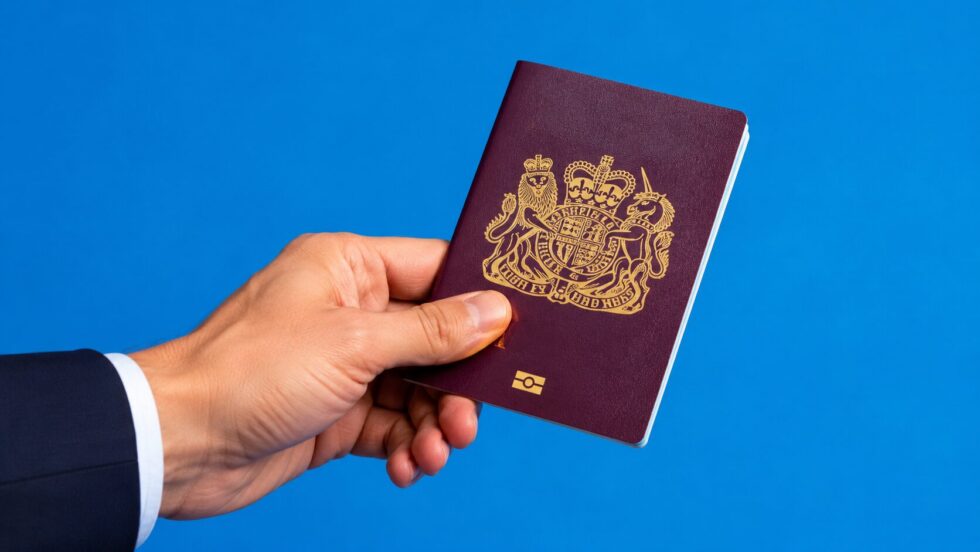 UK Visa Changes 2026 bring tougher Skilled Worker rules, higher English requirements, salary compliance checks and longer settlement paths for foreign workers in Britain.